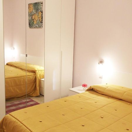 Casa Vacanze Sabrina 폴페나체 델 가르다 외부 사진