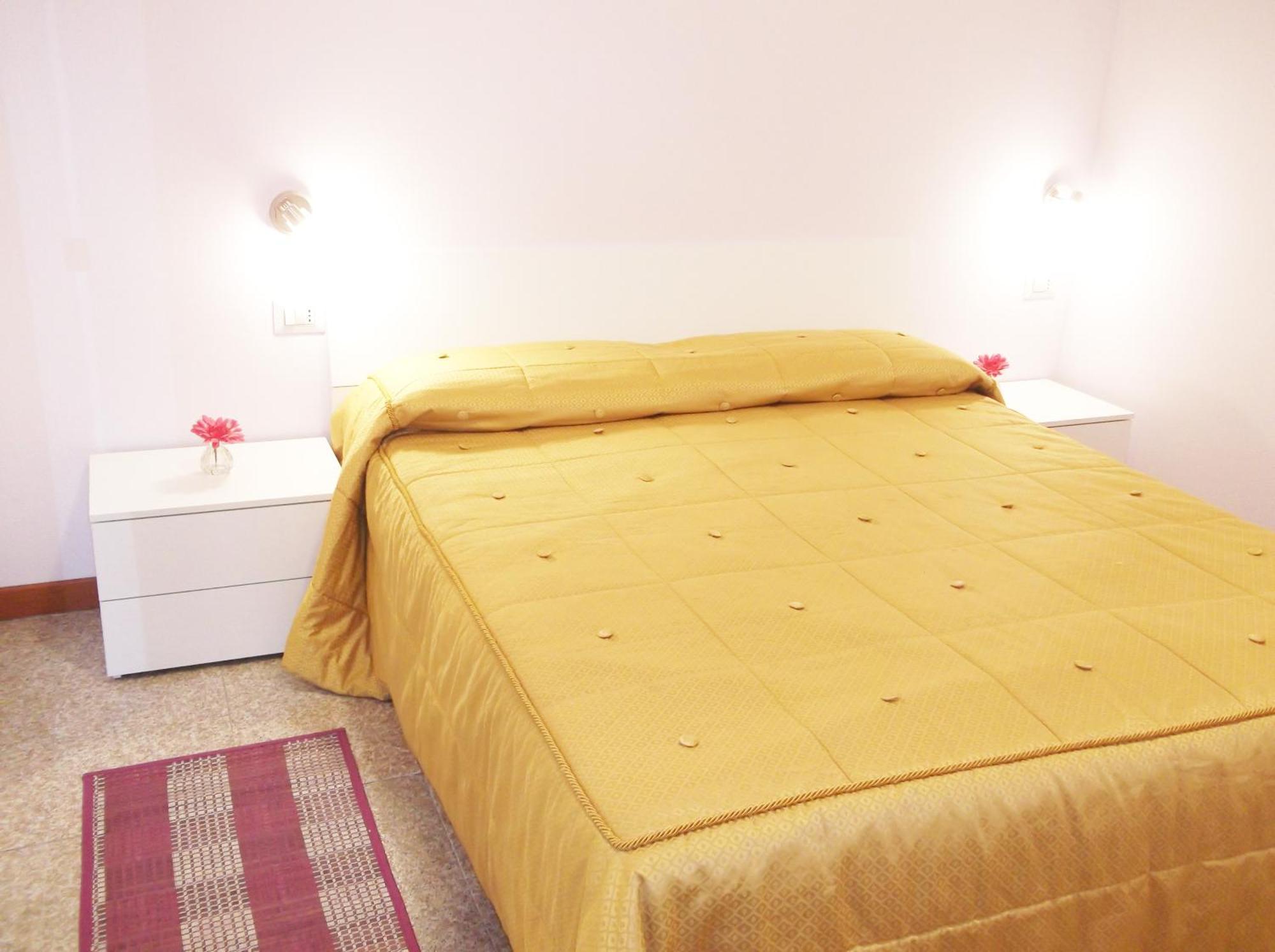 Casa Vacanze Sabrina 폴페나체 델 가르다 외부 사진